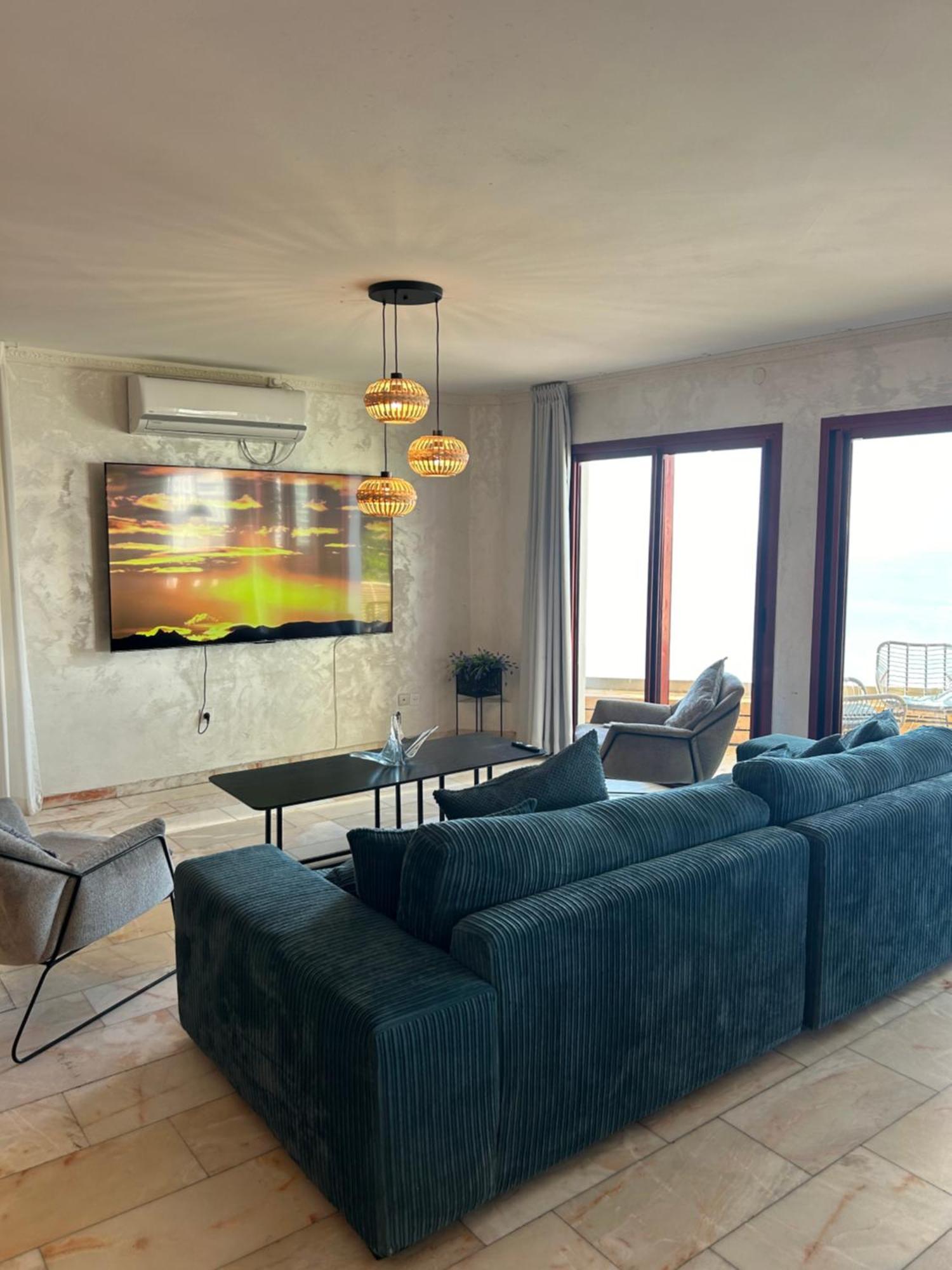 Sea-Front Apartment เนทันยา ภายนอก รูปภาพ